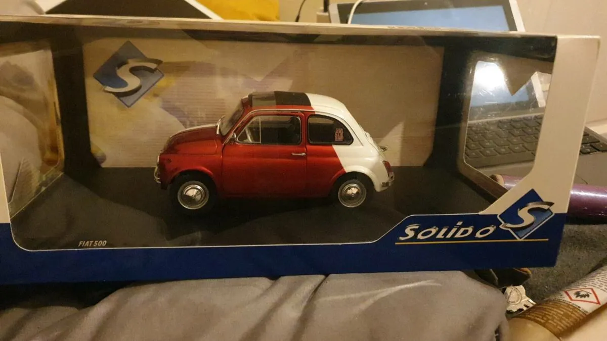 ...VINTAGE ITALY 🇮🇹 FAIT 500 DIE.CAST MODEL - Image 3