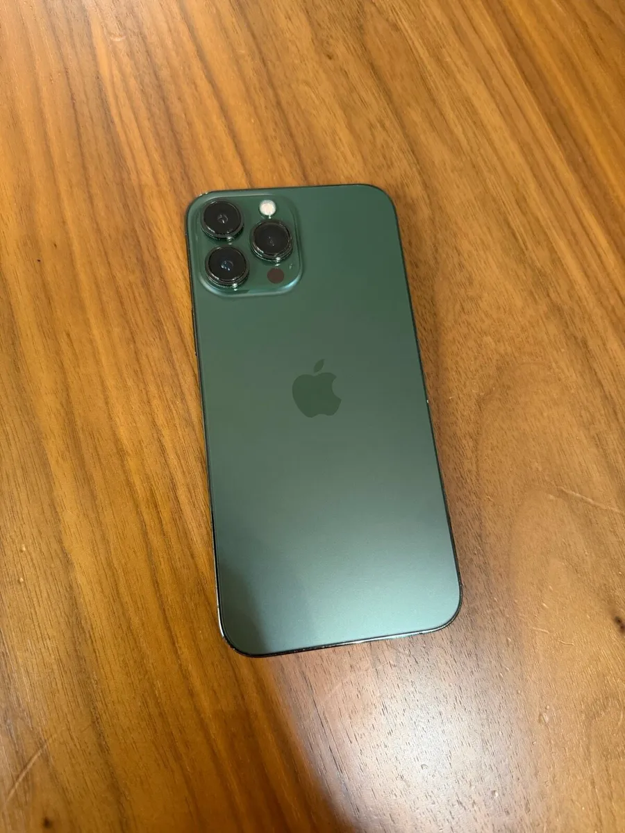 iPhone 13 Pro Max - Image 1