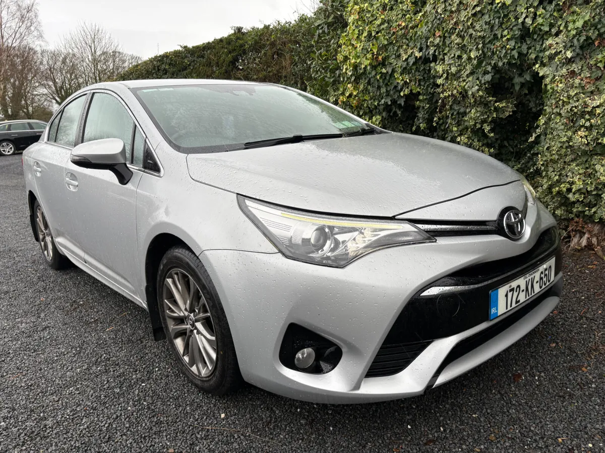 Toyota Avensis 2017 - Image 2