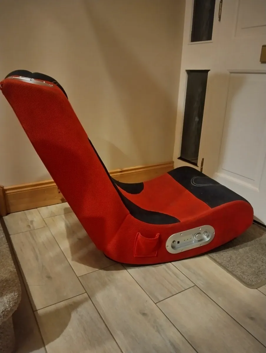 Gaming chair - Image 2