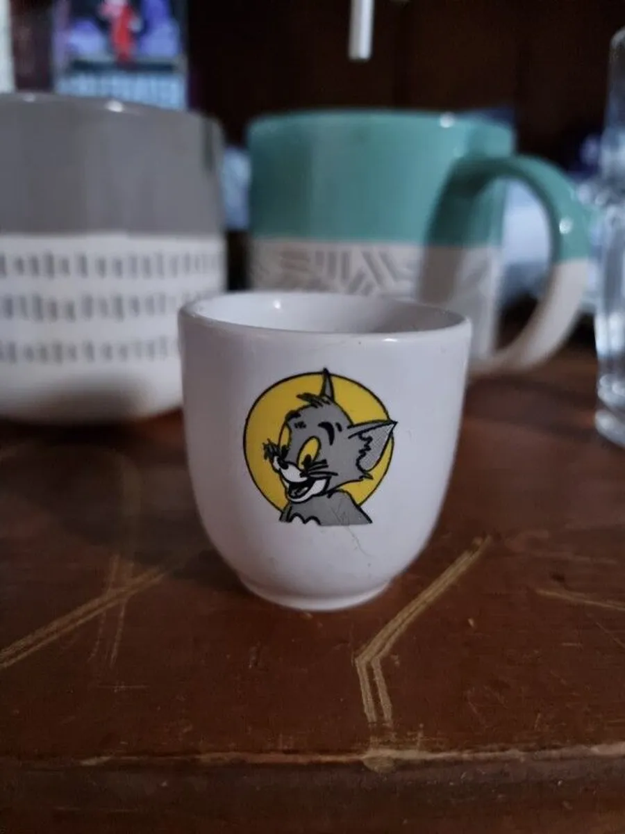 Tom and Jerry egg cup - Image 3