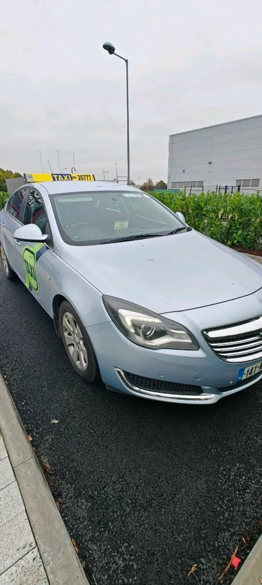 Taxi Plate with car - Image 1