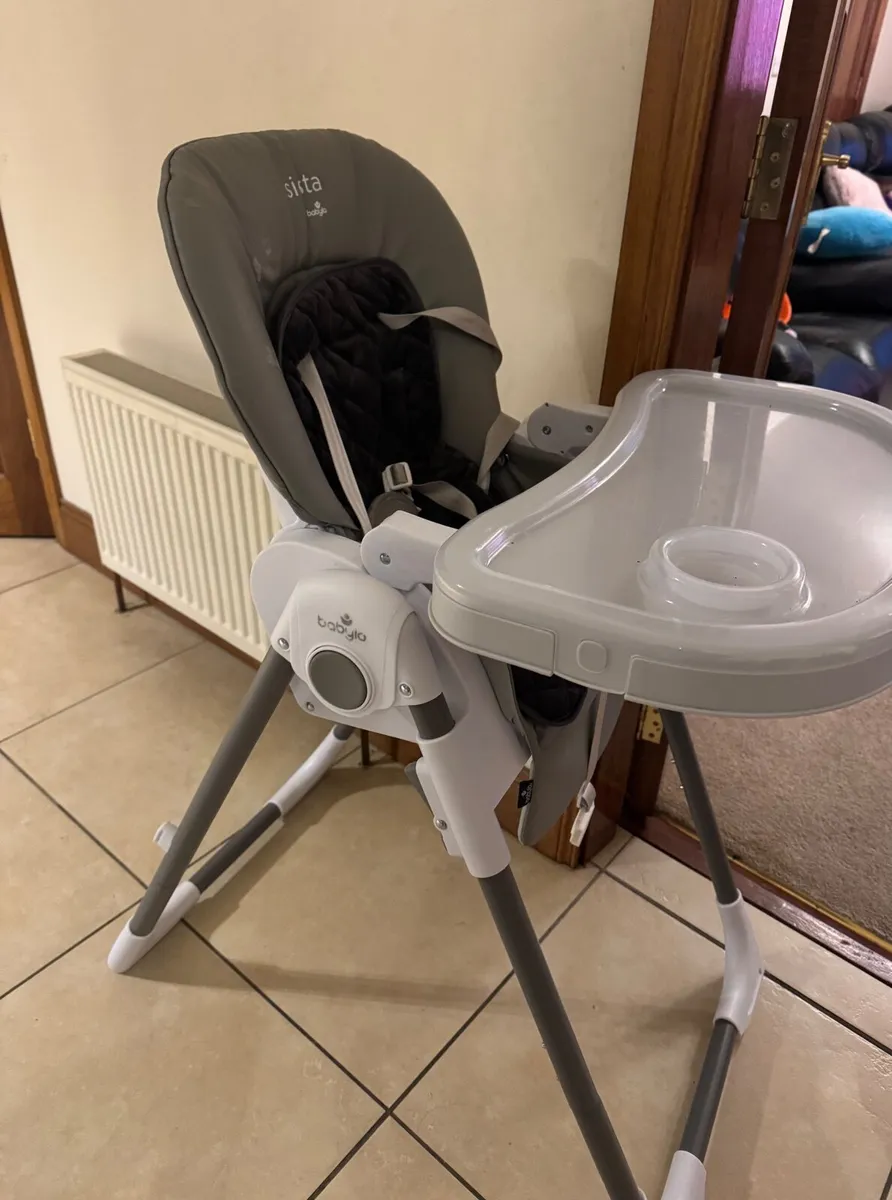 Feeding chair BabyLo x3 - Image 1