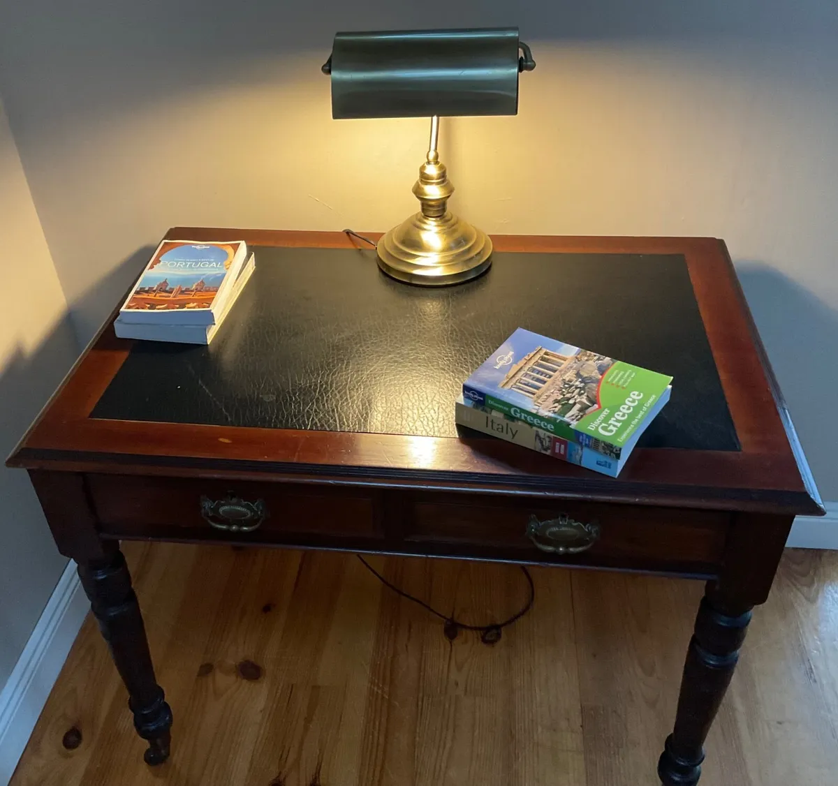 Antique. Mahogany writing desk - Image 4