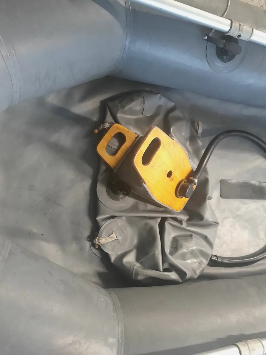 Inflatable Dingy - Image 2
