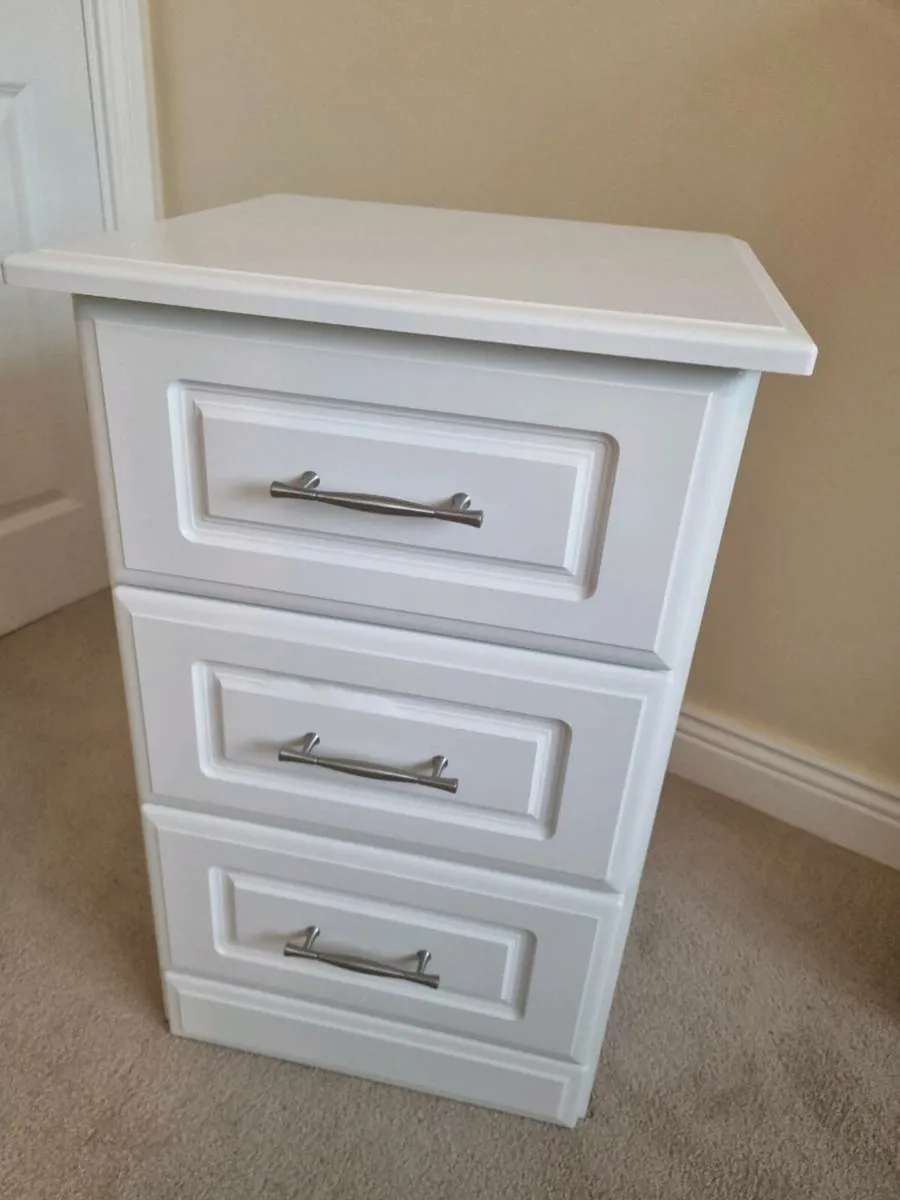 Bedside locker - Image 1