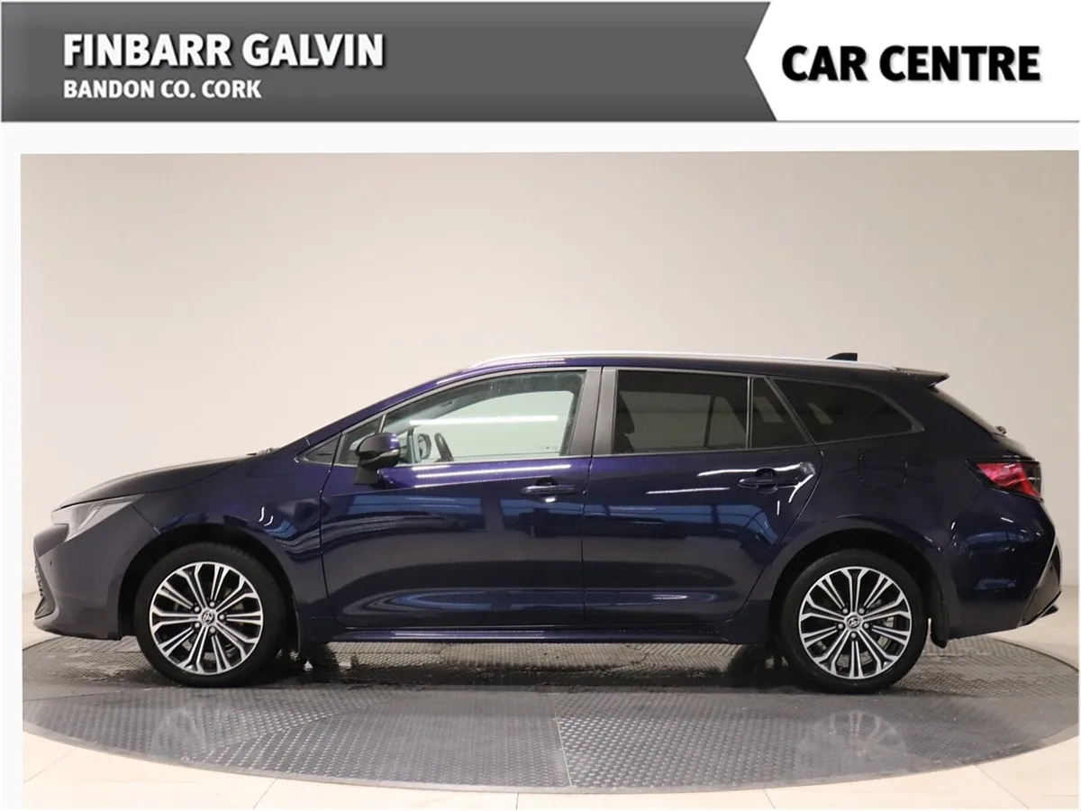 Corolla Sol Hybrid Estate - Image 3