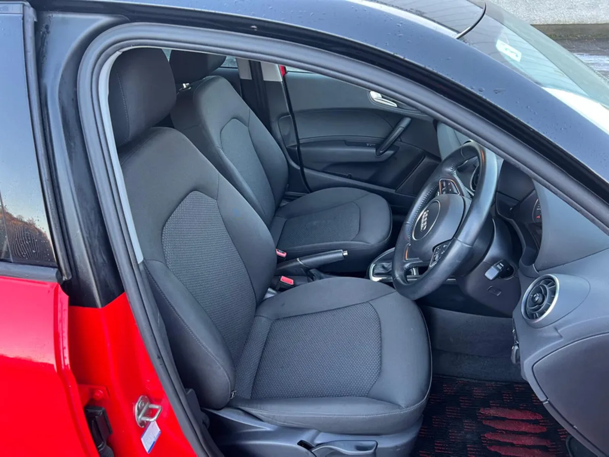 Audi A1 Automatic 1.0 tsi A1 - Image 3