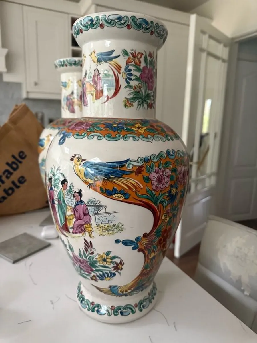 Pair of Large Italian Ceramic Vases - Image 1