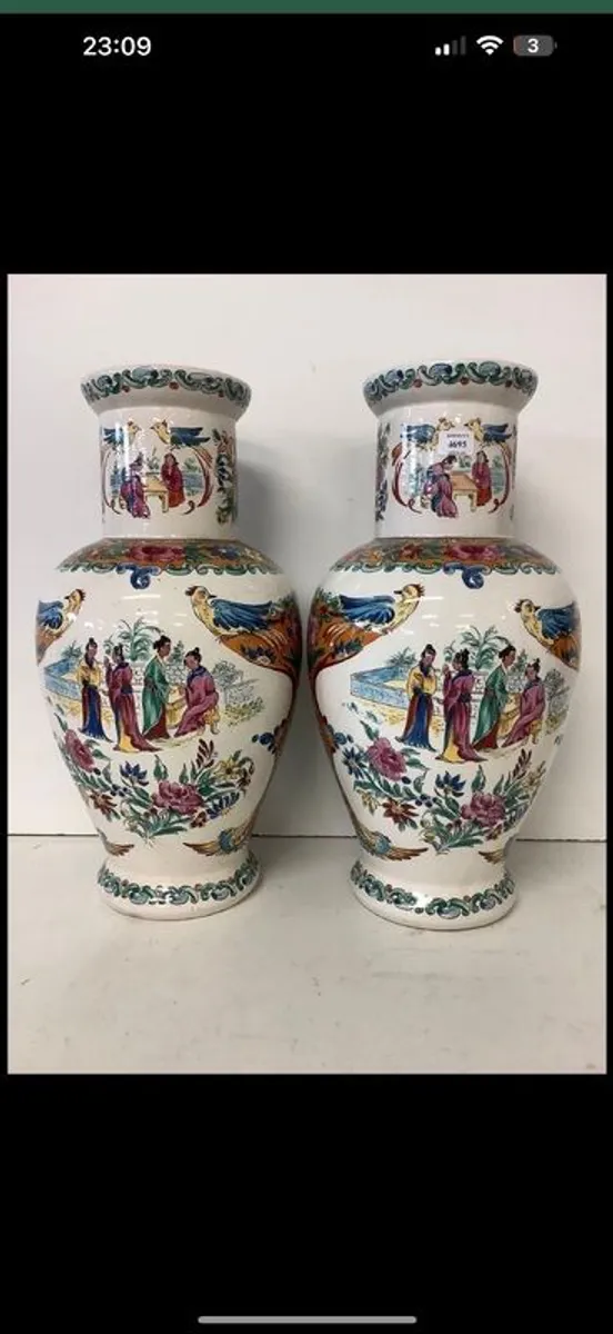 Pair of Large Italian Ceramic Vases - Image 2