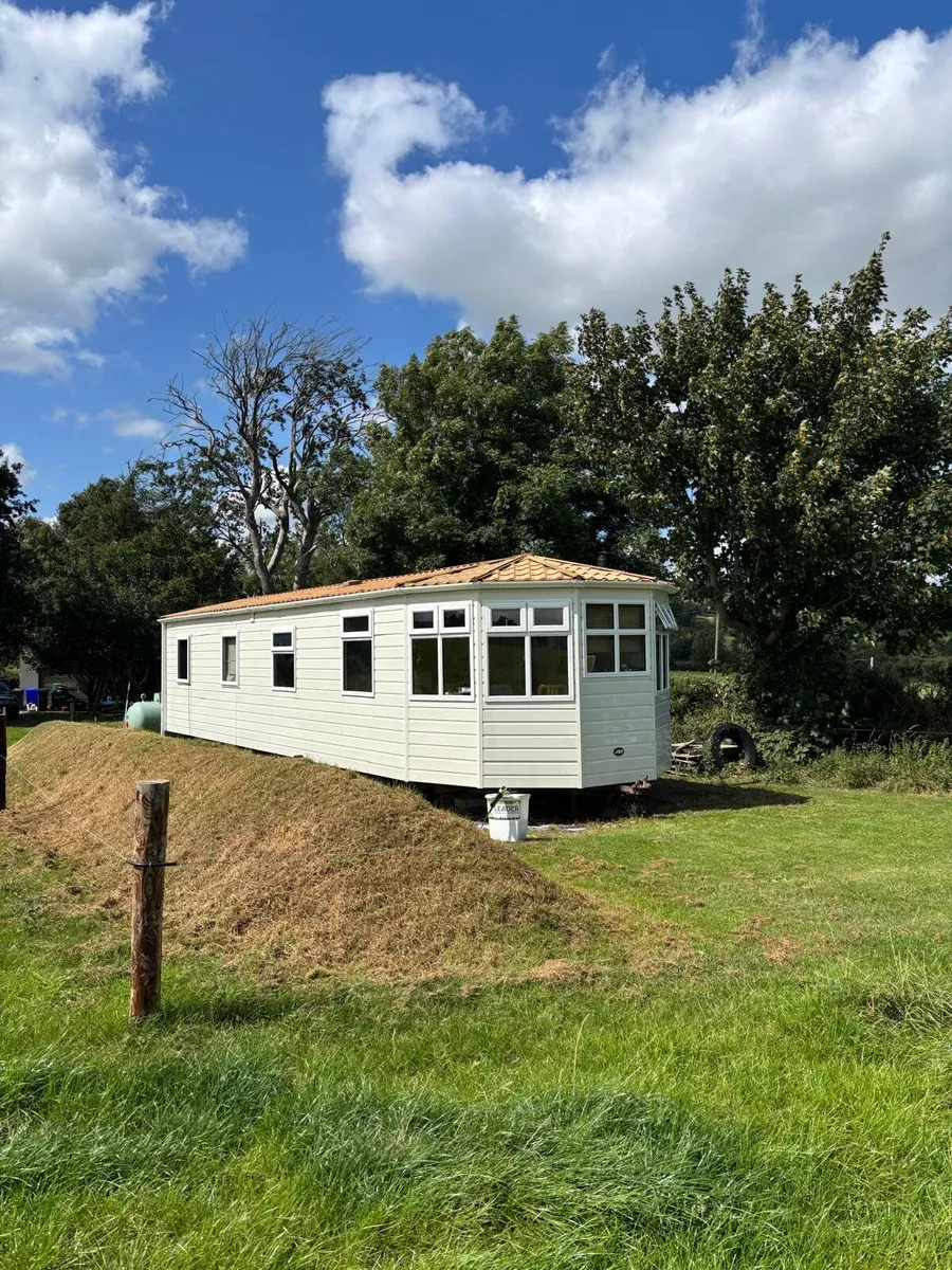 Mobile Home - Image 1