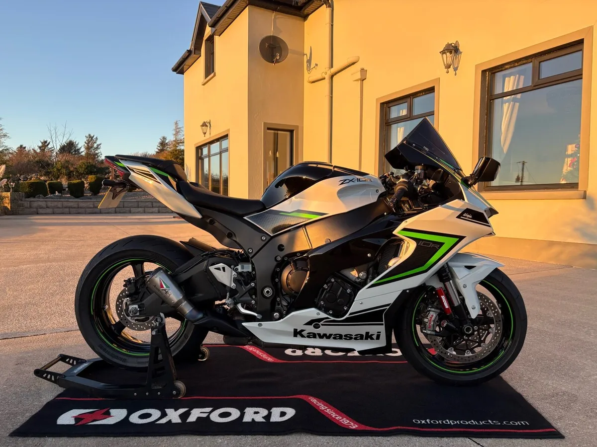 2024 Kawasaki ninja zx10r - Image 1