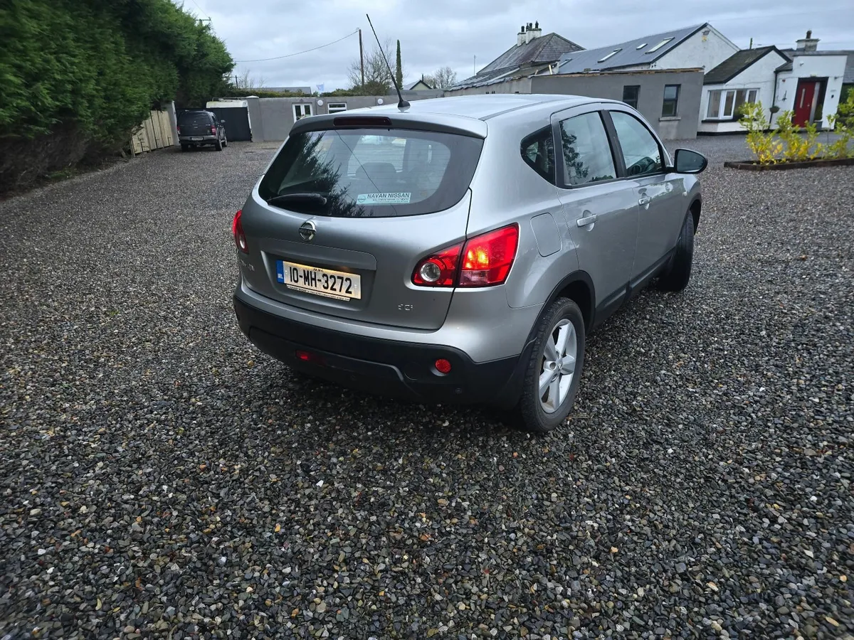 Nissan Qashqai 2010 - Image 2
