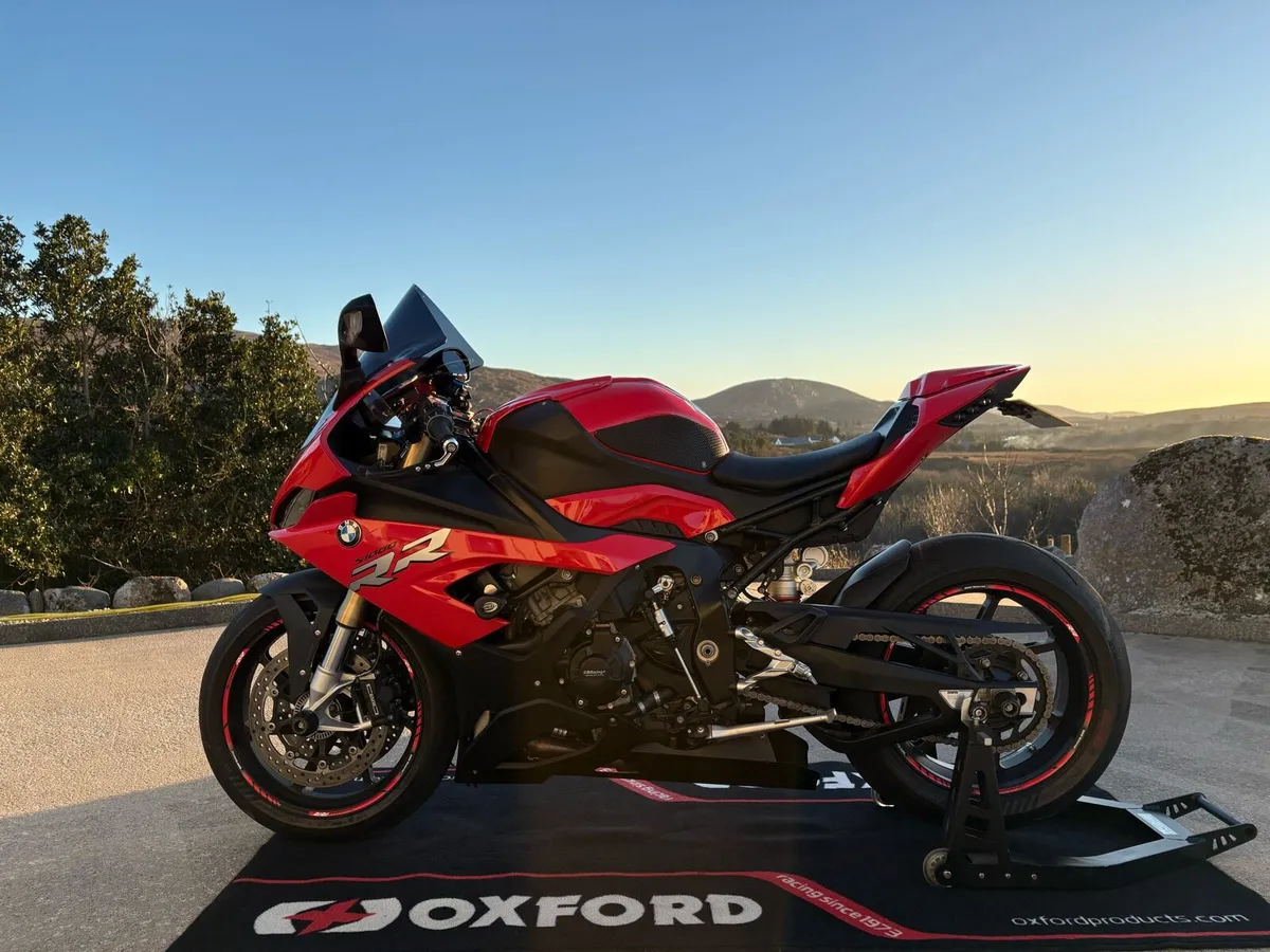 2019 BMW S1000RR SPORT - Image 2