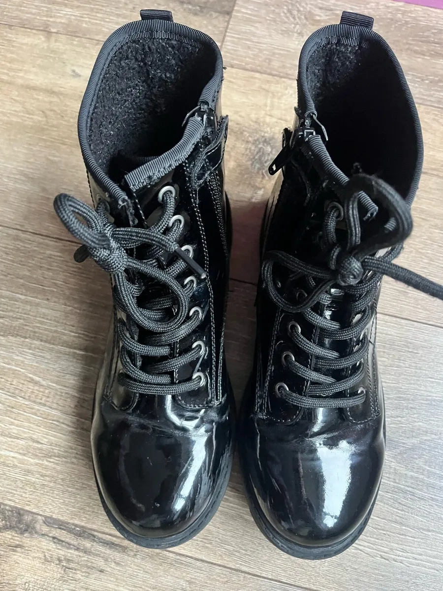 For sale boots - Image 3