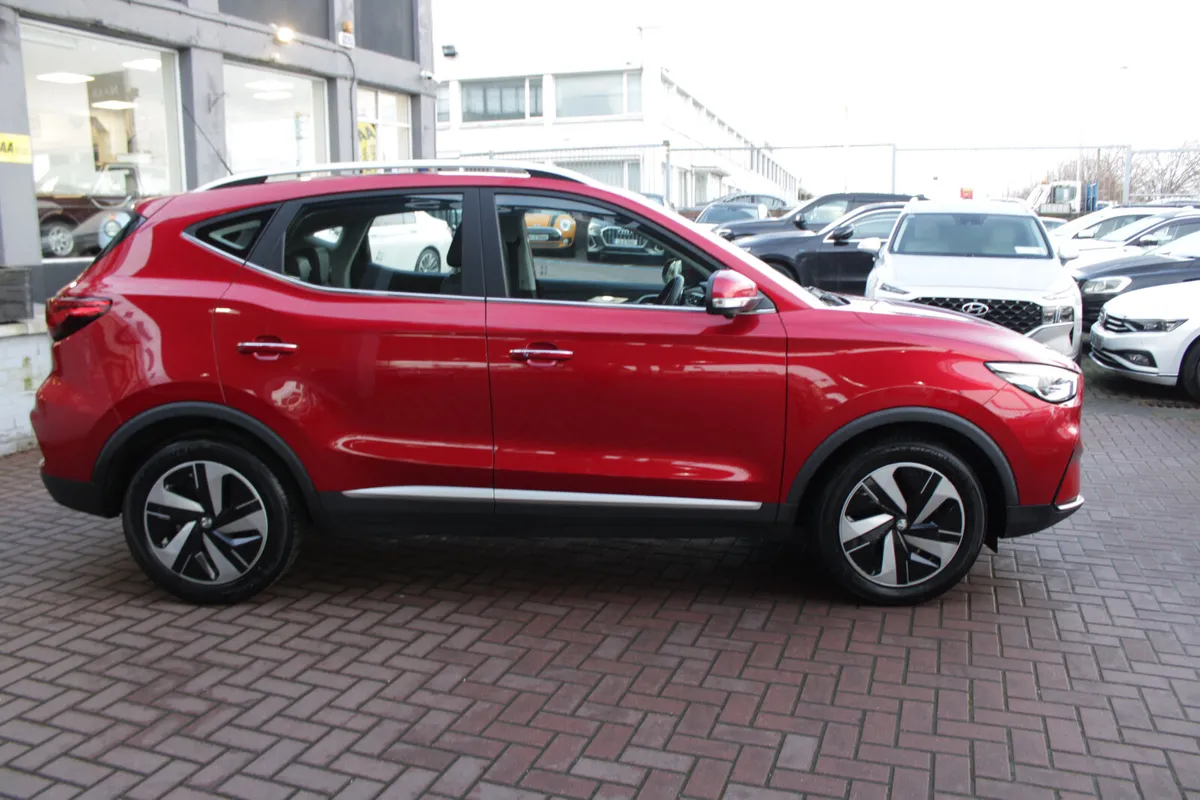 ZS EV LR EXCLUSIVE PANORAMIC ROOF 72.6 KWH 5DR EST - Image 3