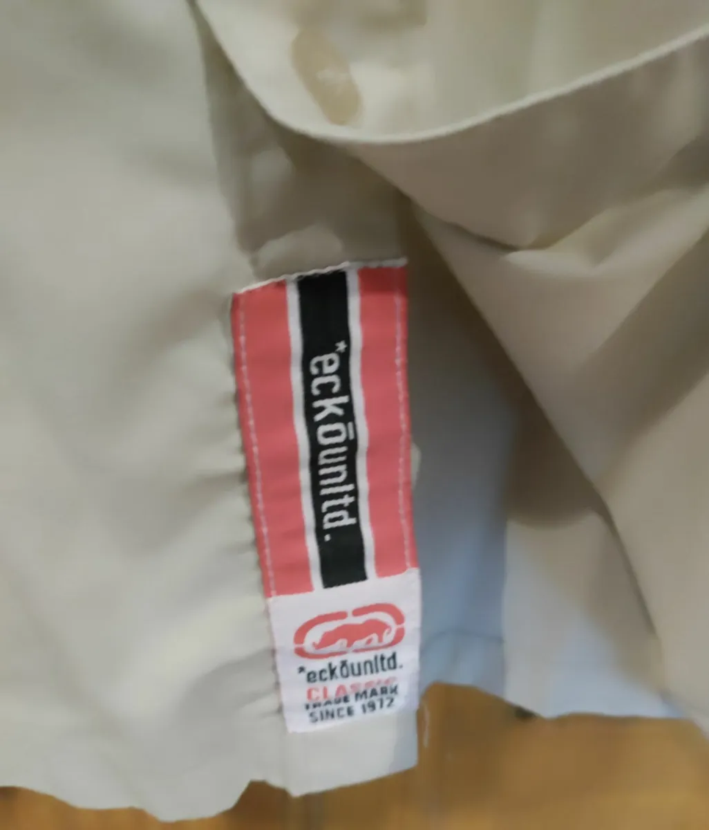 Marc Ecko Unltd S/S shirt L - Image 3