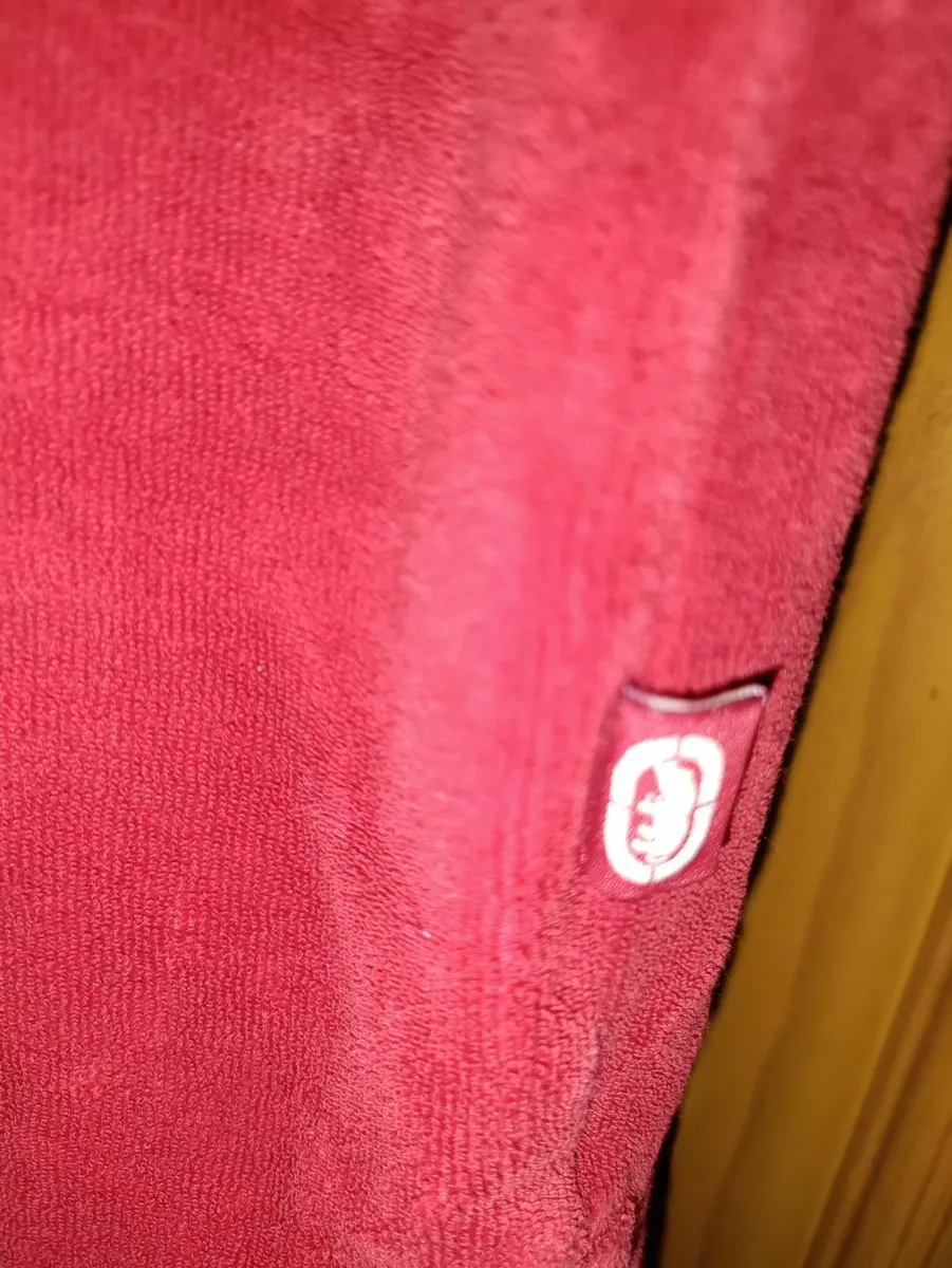 Marc Ecko Unltd T-shirt L - Image 4