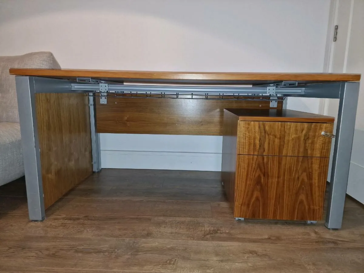 Wooden Office Desk - Image 4