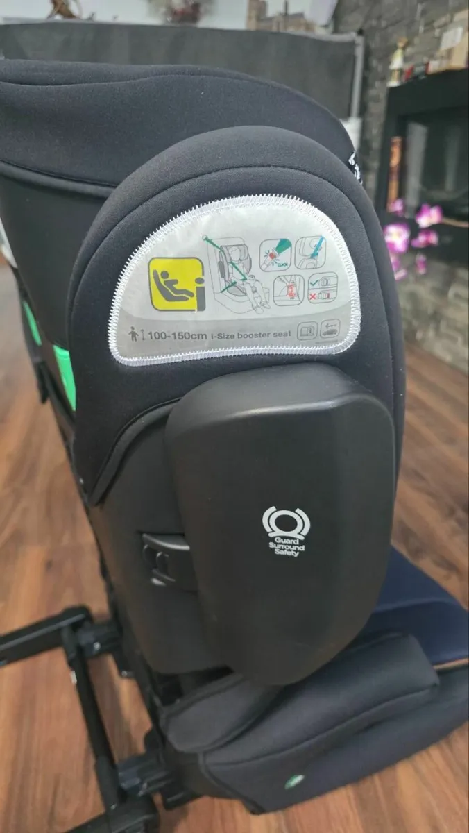 unused joie booster seat - Image 1