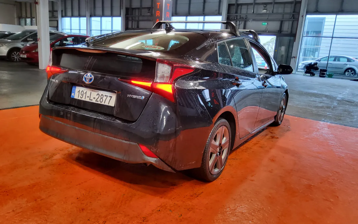 Toyota Prius 2019 - Image 4