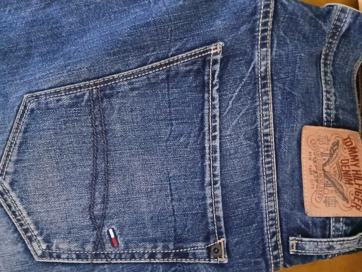 Tommy Hilfiger Jeans - Image 4