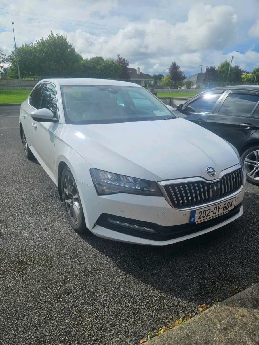 Skoda Superb 2.0 Diesel - Image 1