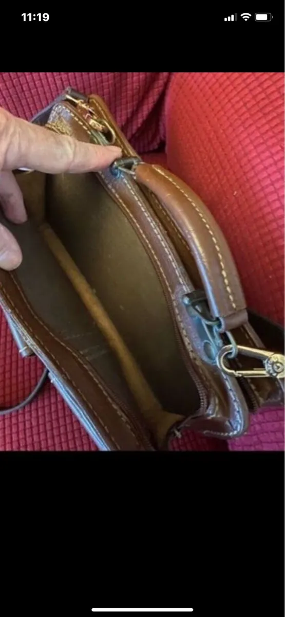 Leather Shoulder Bag - Image 3