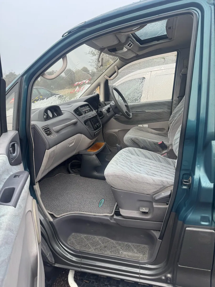Mitsubishi Delica - Image 3