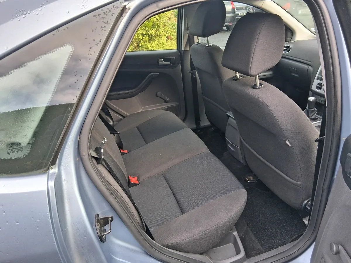Ford Focus 2006 - Image 4