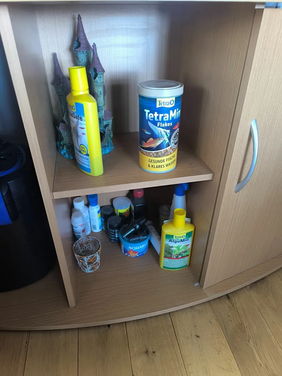 260L Juwel fish tank complete set up - Image 4