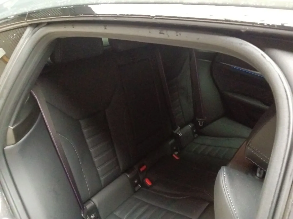 BMW i4 M50 544BHP HIGH SPEC 222 REG - Image 4