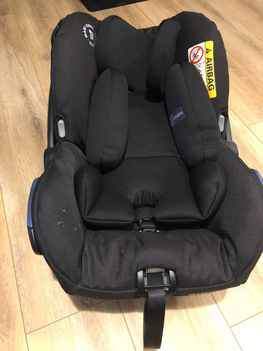 The Maxi Cosi Infant Car Seat - Image 4