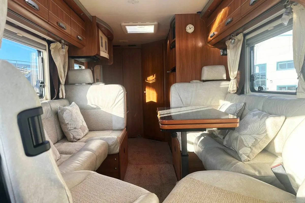 Dethleffs Globebus i5 2010 - Image 4