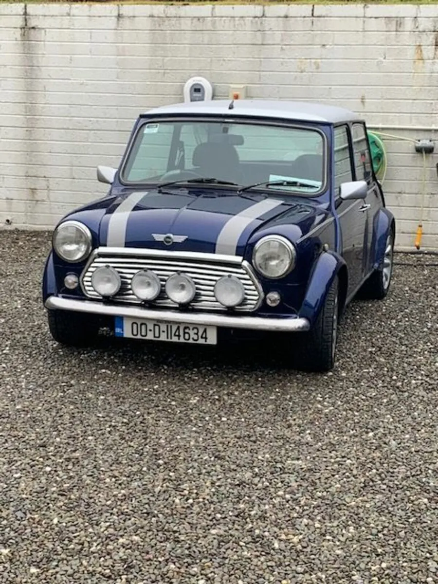 Austin Mini Cooper Sport 2000 - Image 2