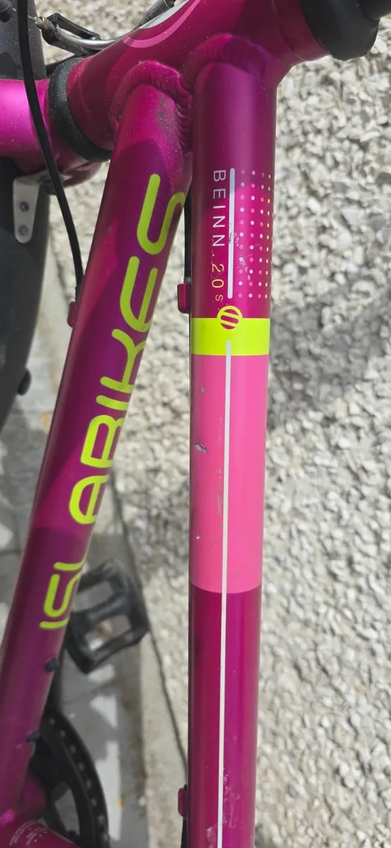 Islabikes Benin 20 Kids Bike - Image 3