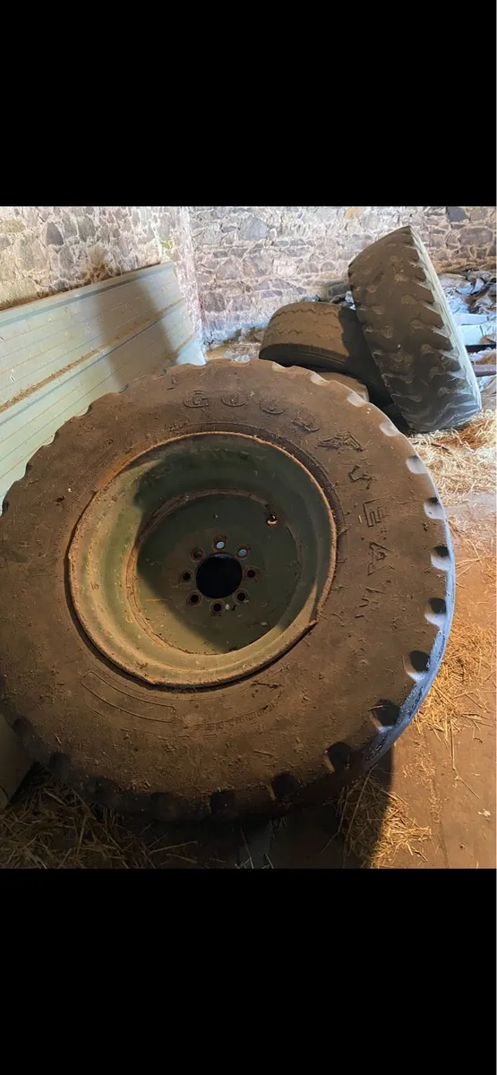 4 wheels and Rims - Image 2