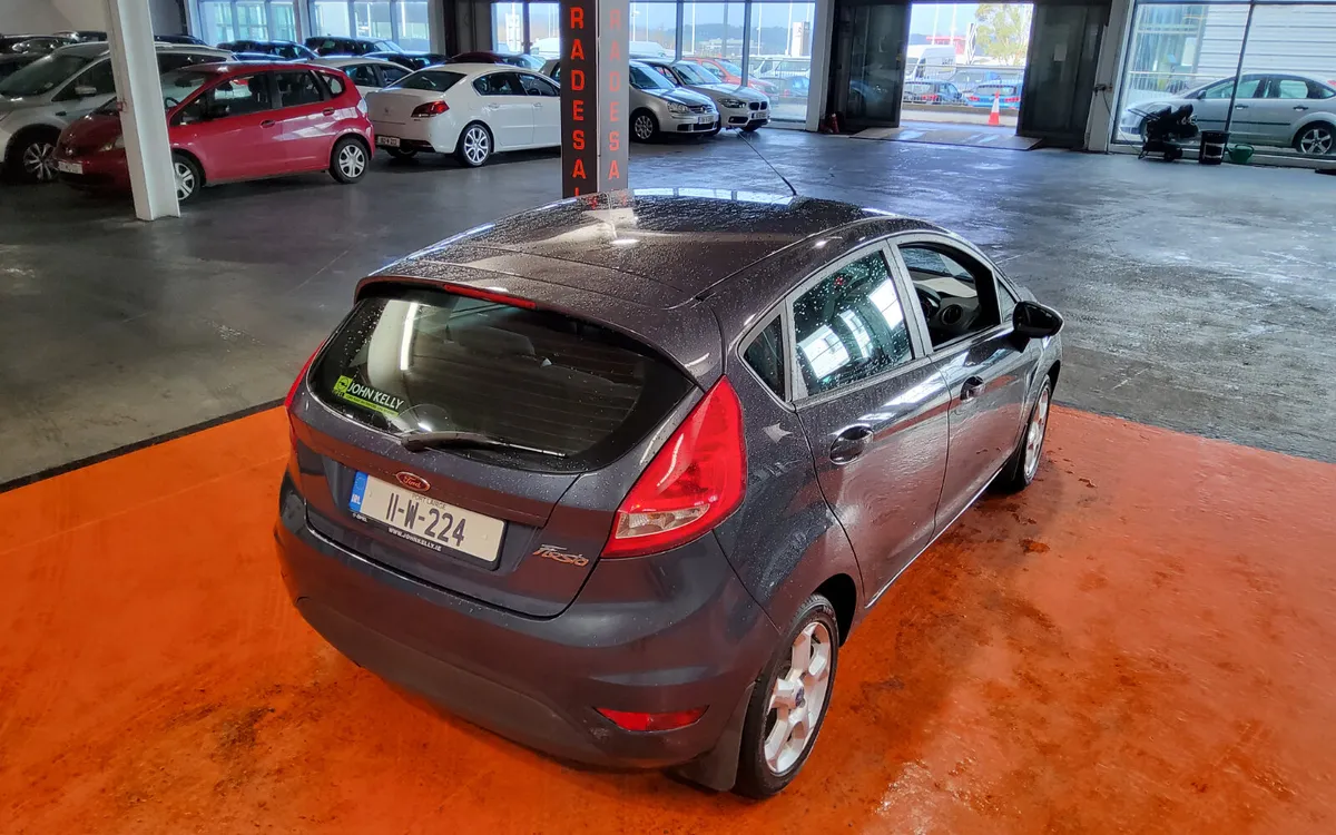 Ford Fiesta 2011 - Image 3