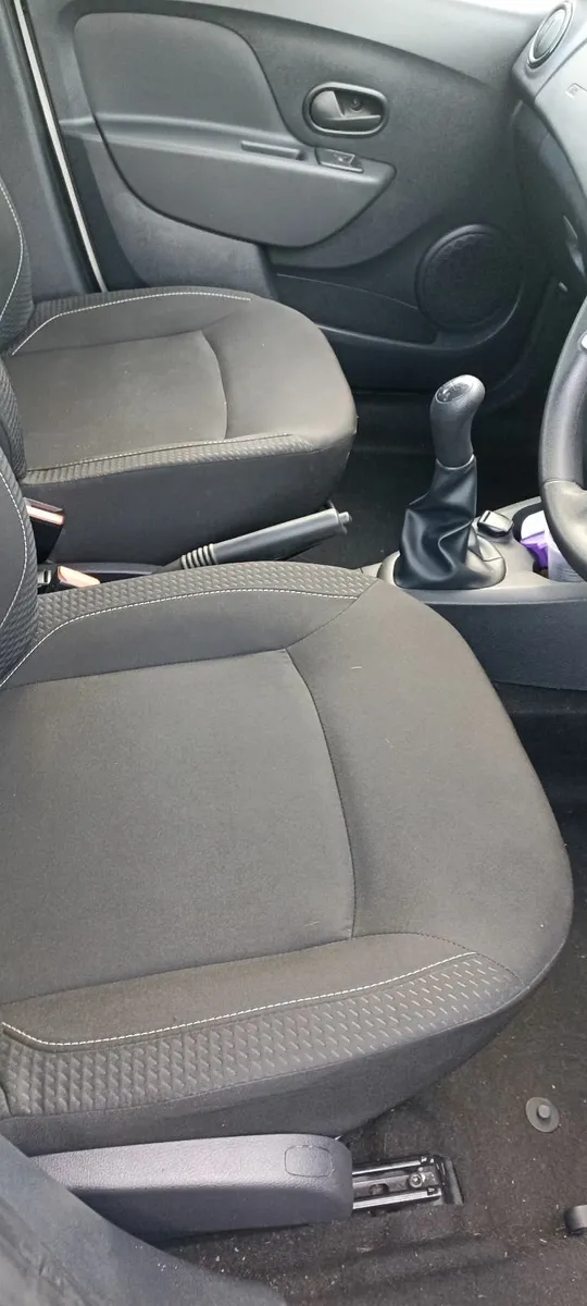 Dacia Sandor UK rage 18 year - Image 4