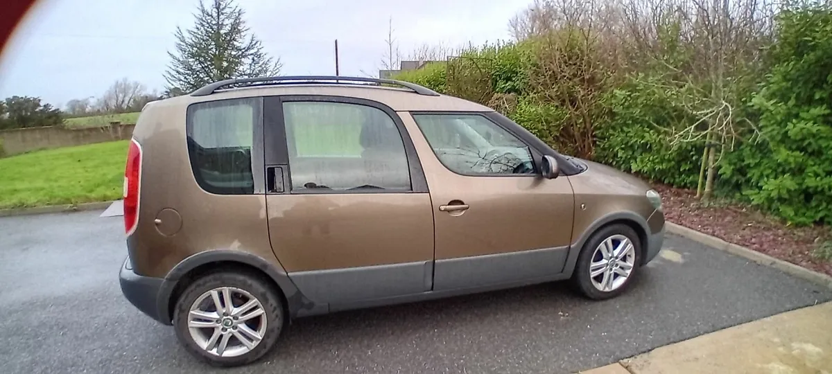 Skoda Roomster 2012 - Image 1