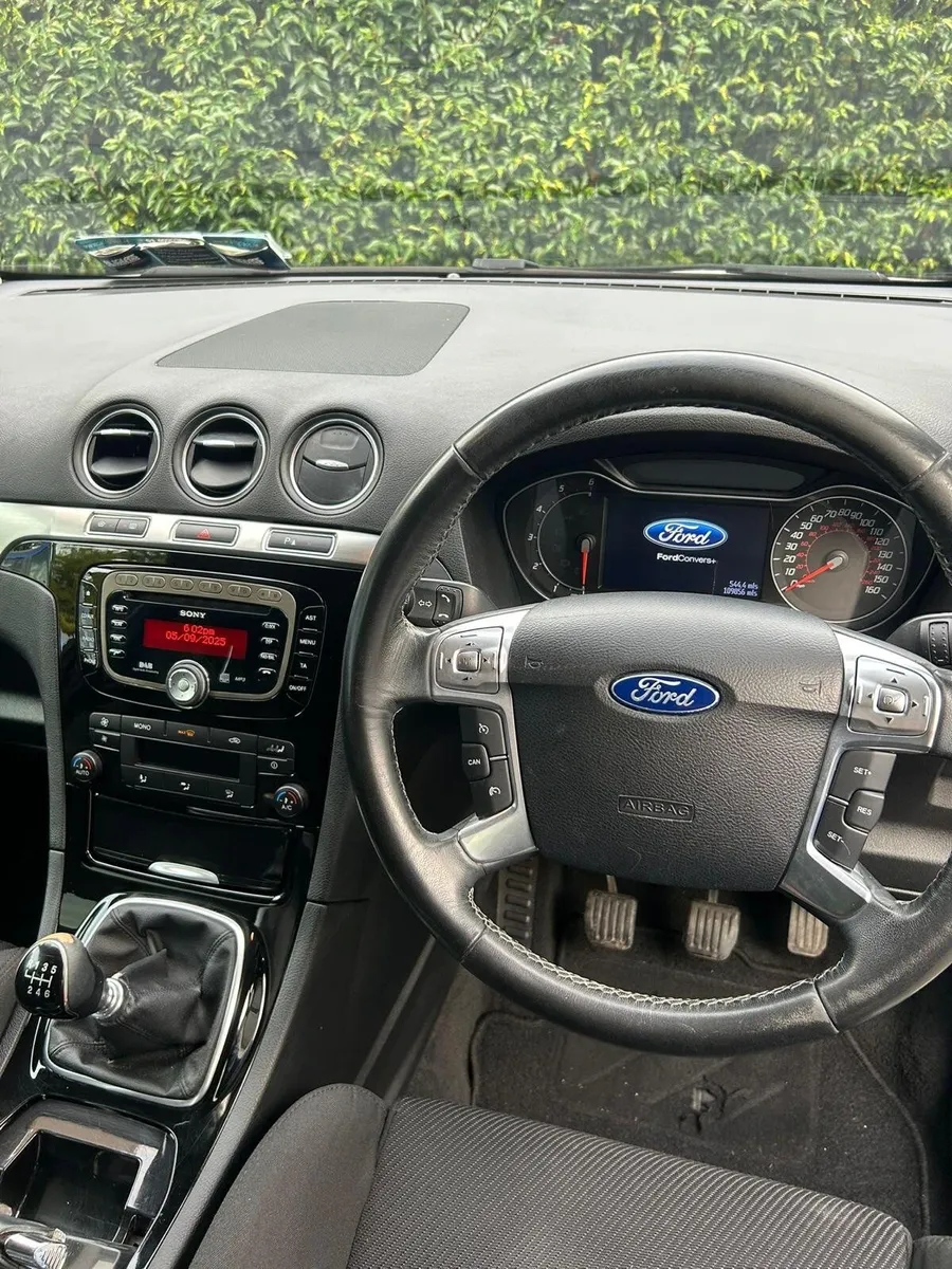 Ford Galaxy Titanium - Image 3