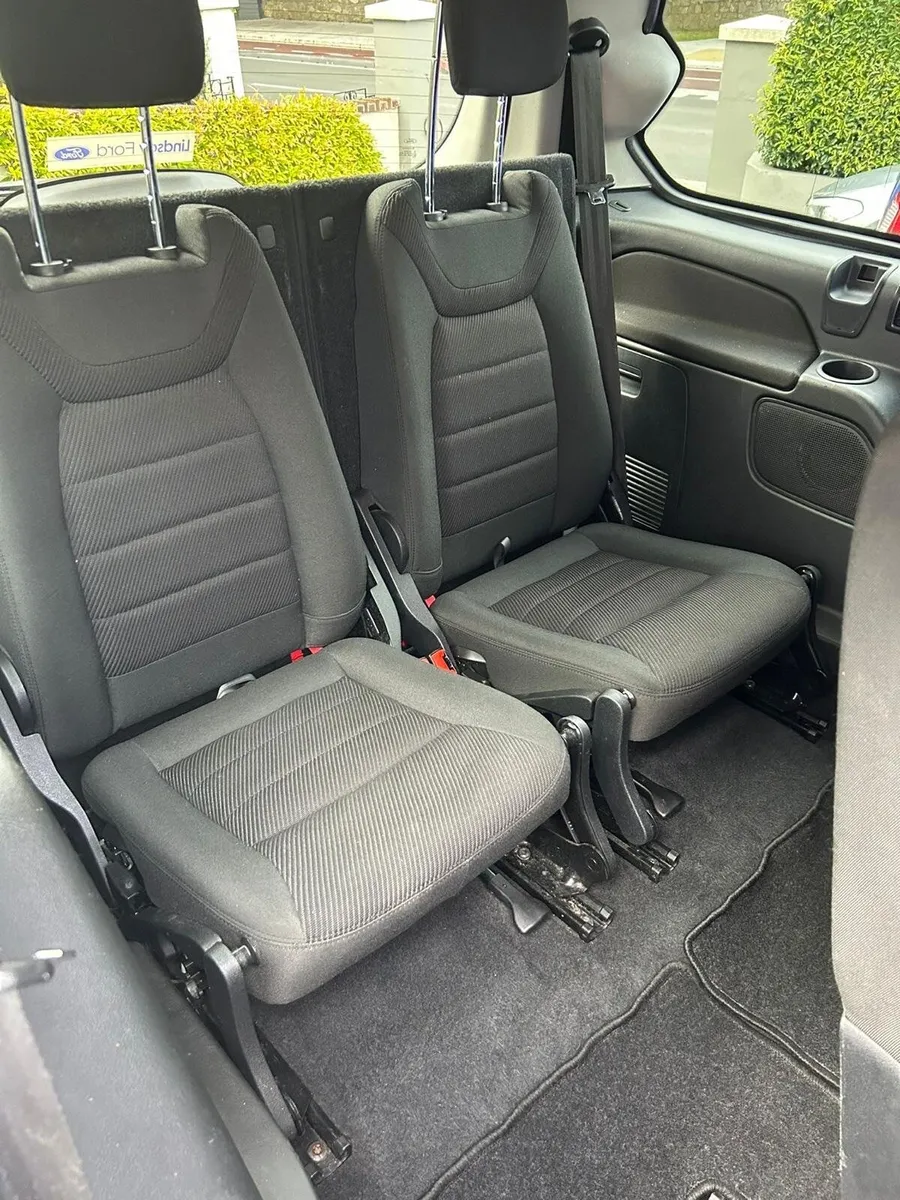 Ford Galaxy Titanium - Image 4