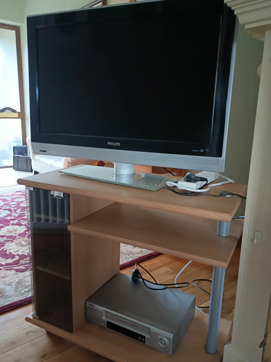 Tv and video recorder - Image 1