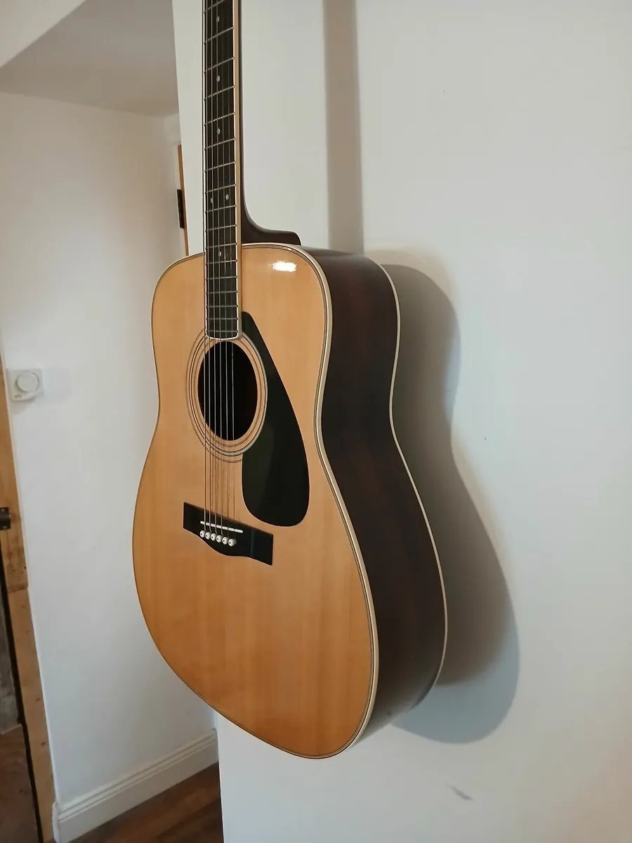 Yamaha acoustic guitar - Image 2