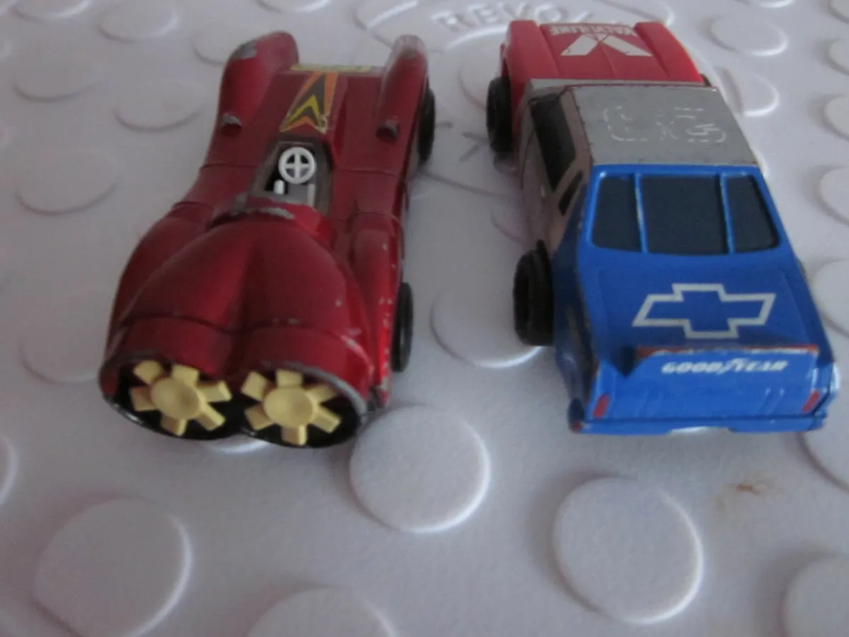 Two Vintage Matchbox Cars - Image 2