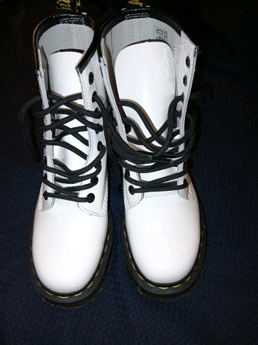 Dr Martins size 3 as new - Image 3