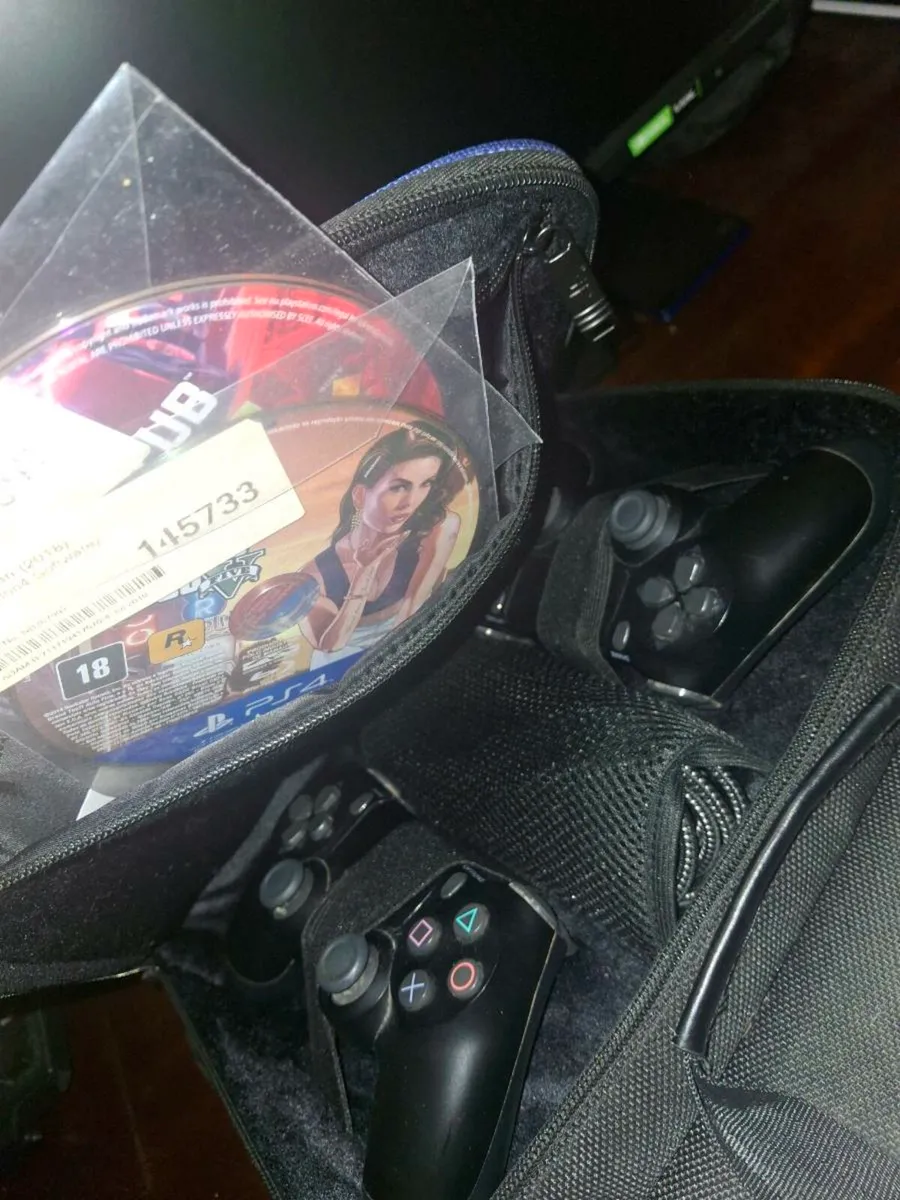 PS4 500GB SLIM - Image 3