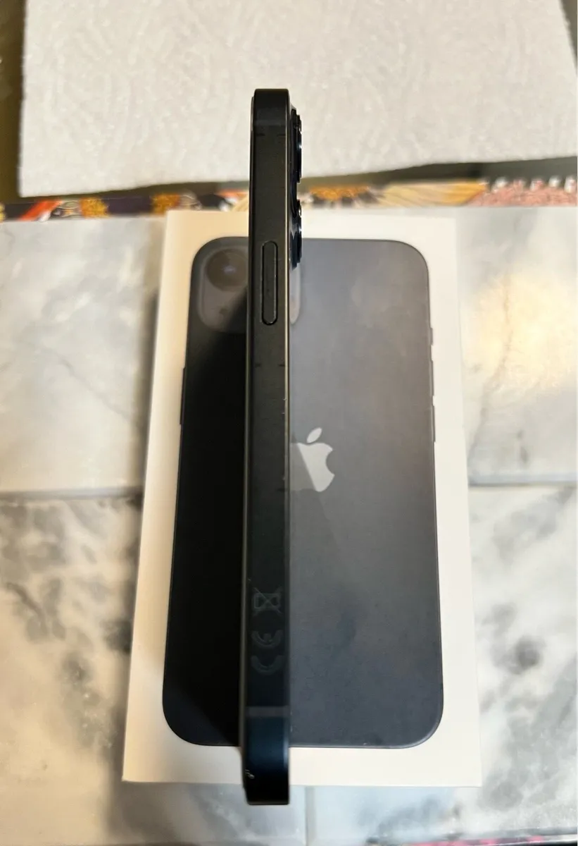 IPhone 13 Midnight Blue 128Gb - Image 2