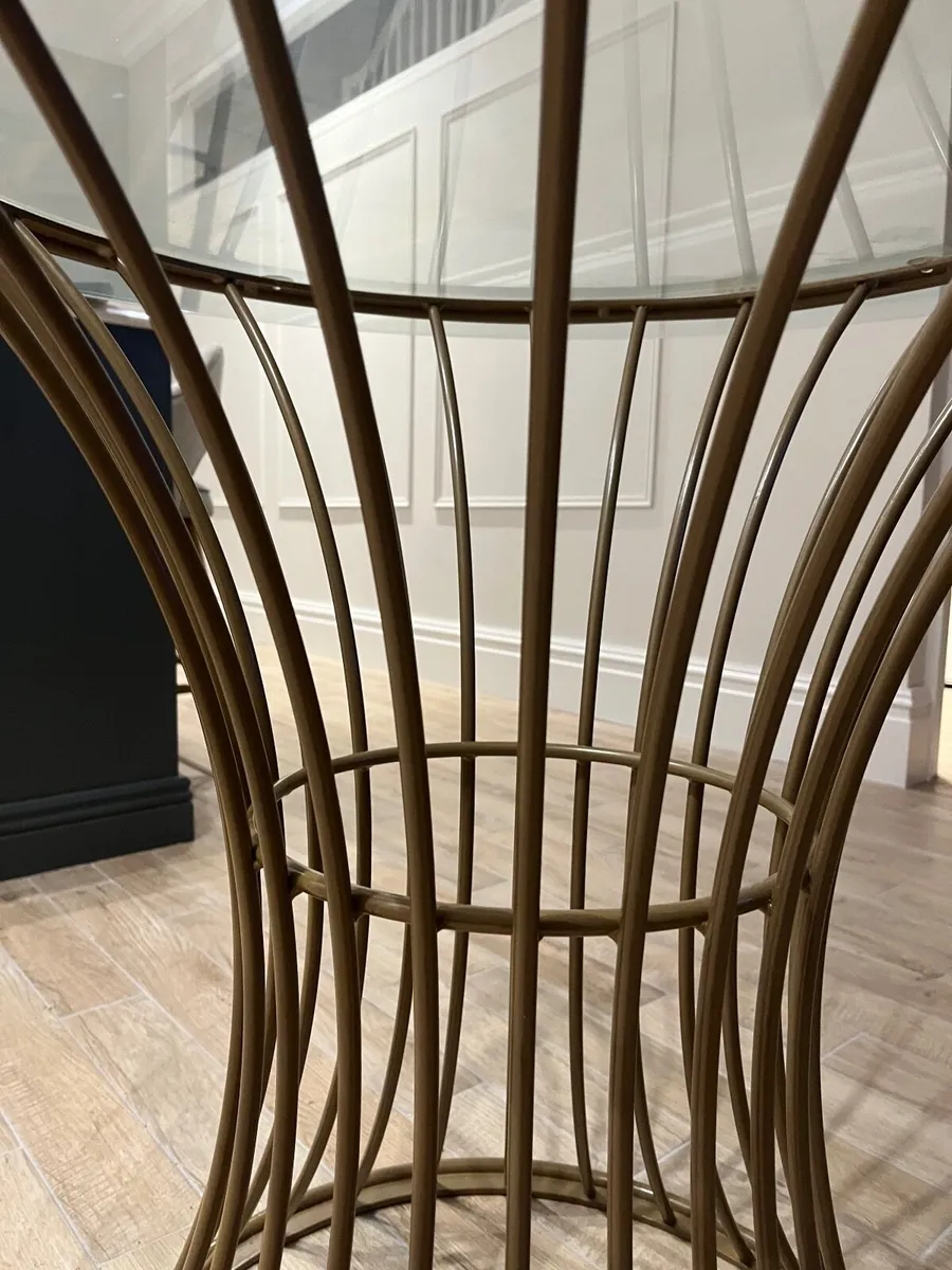 Westwood Dining Table - Image 2