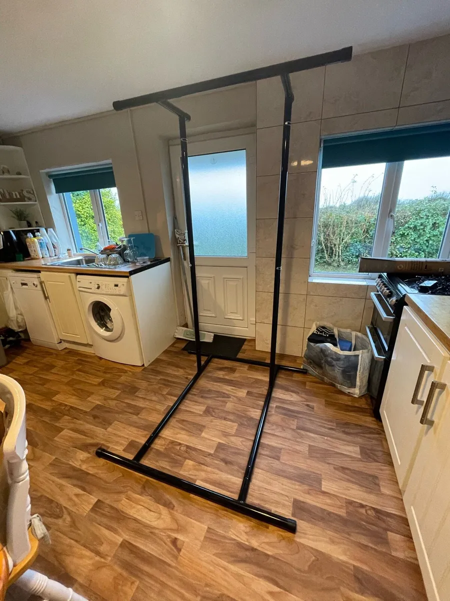 Pull up Bar - Image 2